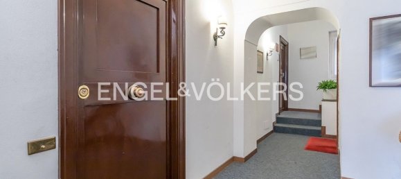 3 rooms Apartment in Rome, Italy No. 64958 12