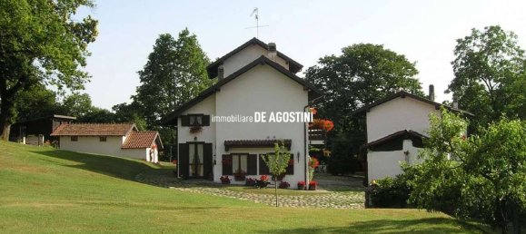 5 bedrooms House in Arona, Italy No. 311942 2