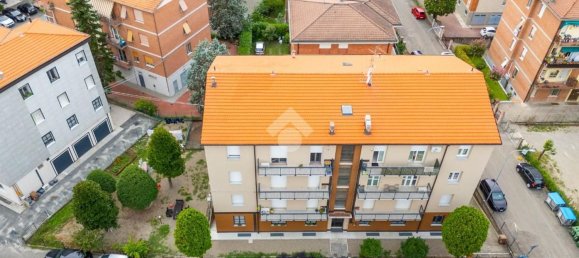 3 bedrooms Apartment in Reggio Emilia, Italy No. 354800 24