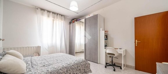 3 bedrooms Apartment in Reggio Emilia, Italy No. 354800 17