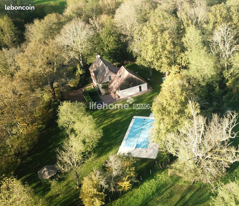 4 غرف نوم قلاع في Arthon, France رقم 260109