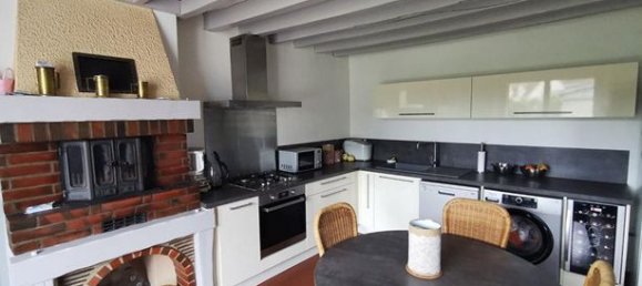 4 bedrooms House in Eure, France No. 357359 6