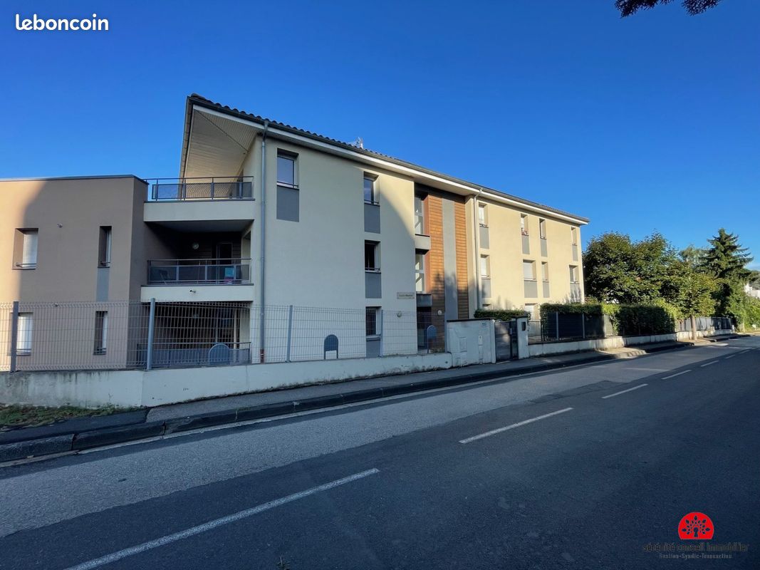 2 غرف نوم شقة في Rillieux-la-Pape, France رقم 342535