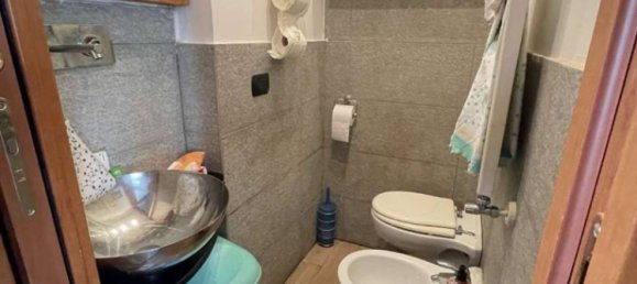 1 Schlafzimmer Wohnung in Genoa, Italy, Nr. 313320 10