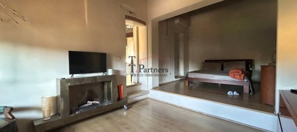 1 Schlafzimmer Wohnung in Florence, Italy, Nr. 262116 8