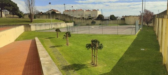 3 bedrooms Apartment in Matosinhos, Portugal No. 15690 40