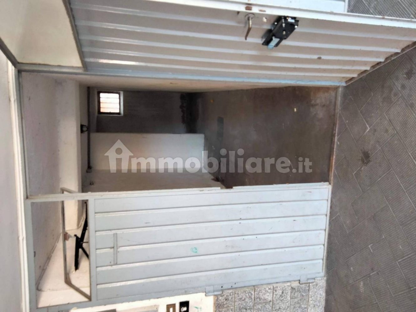 3 bedrooms Apartment in Tradate, Italy No. 283526