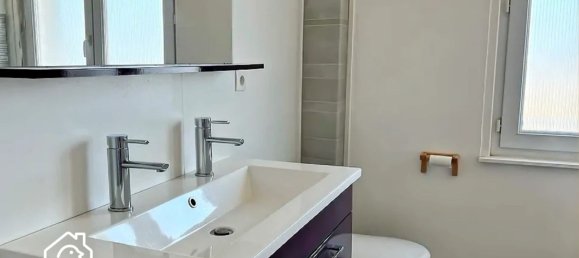 3 bedrooms House in Marly, France No. 223035 24