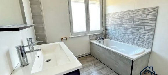 3 bedrooms House in Marly, France No. 223035 27