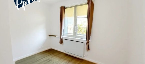 3 bedrooms House in Marly, France No. 223035 29