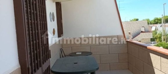 Apartamento de 2 dormitorios en Maruggio, Italy No. 233782 9