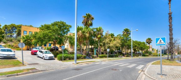  عقار تجاري في Malaga, Spain 385متر مربع رقم 179000 12