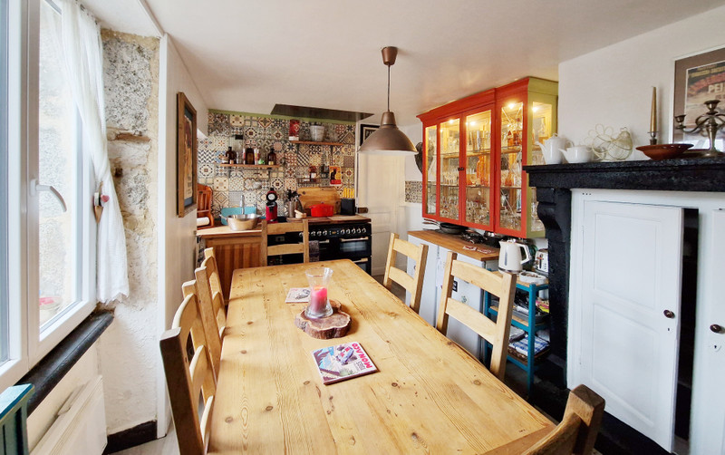 3 bedrooms House in Giat, France No. 206724