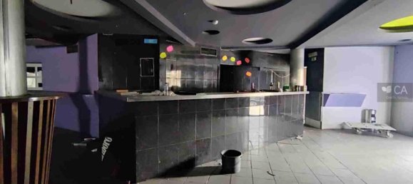 330m² Building in Mora, Portugal No. 91678 6