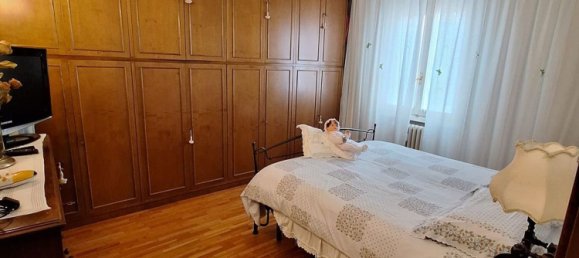 5 rooms Apartment in Florence, Italy No. 51752 26