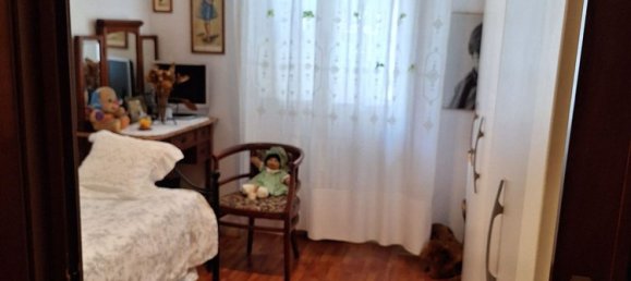 5 rooms Apartment in Florence, Italy No. 51752 25