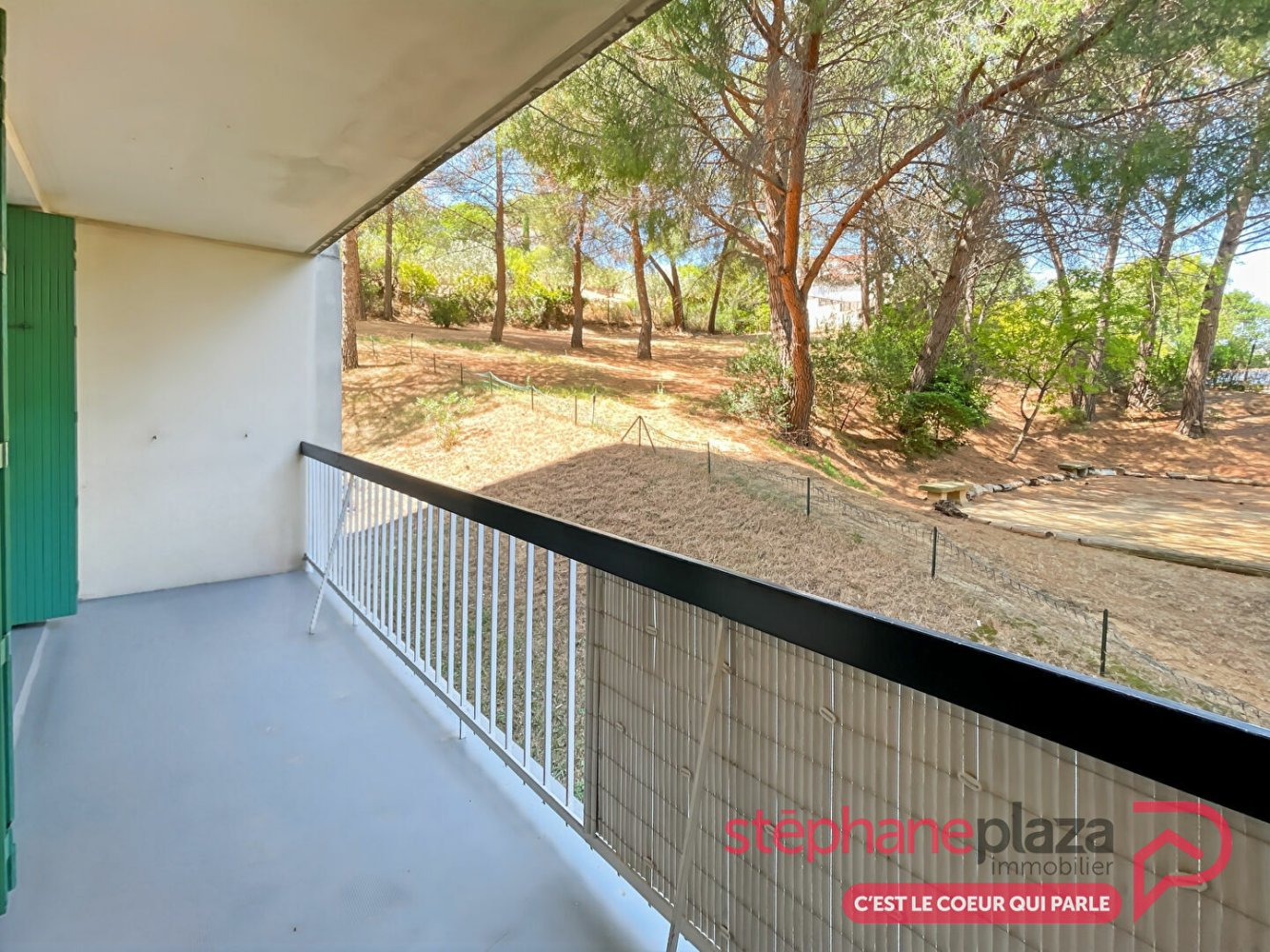 3 Schlafzimmer Wohnung in Aubagne, France, Nr. 284779