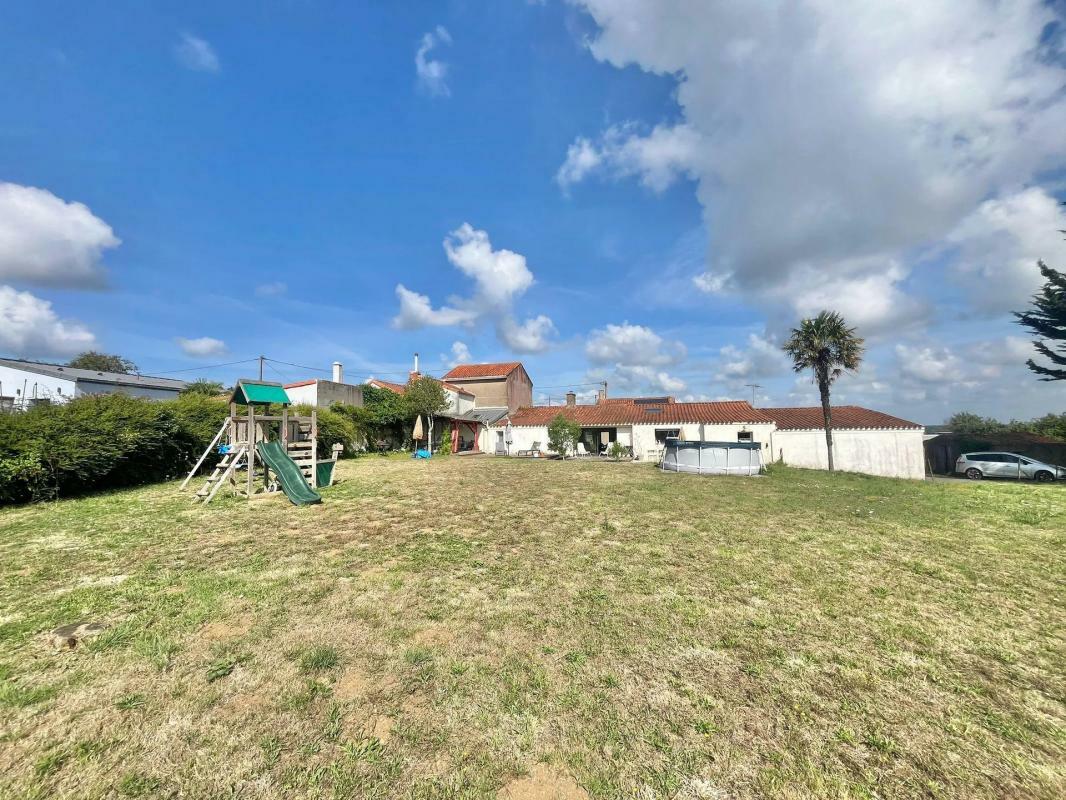 4 bedrooms House in Corcoue-sur-Logne, France No. 360528