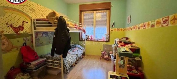 Edifício T5 em Crespin, France N.º 81906 2