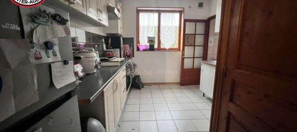 Edifício T5 em Crespin, France N.º 81906 5