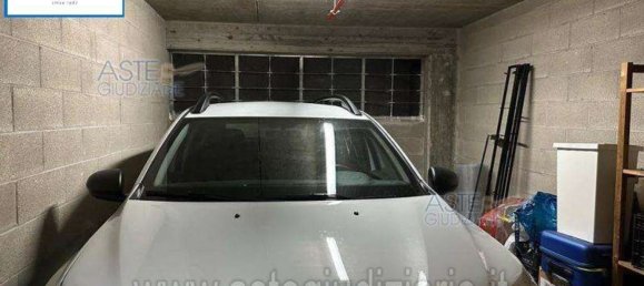 4 rooms Apartment in Rome, Italy No. 28108 9