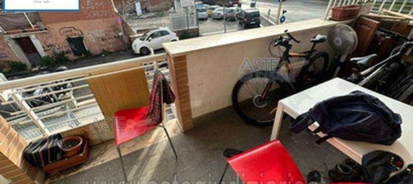 4 rooms Apartment in Rome, Italy No. 28108 6