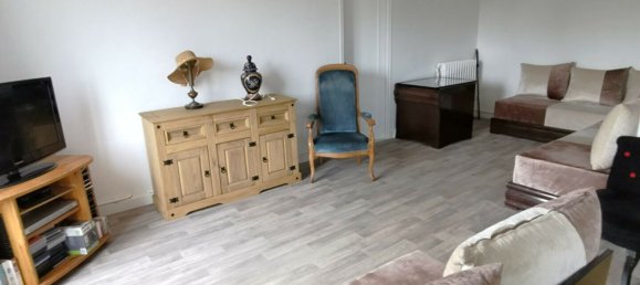 Casa de 2 dormitorios en Mayenne, France No. 357898 3