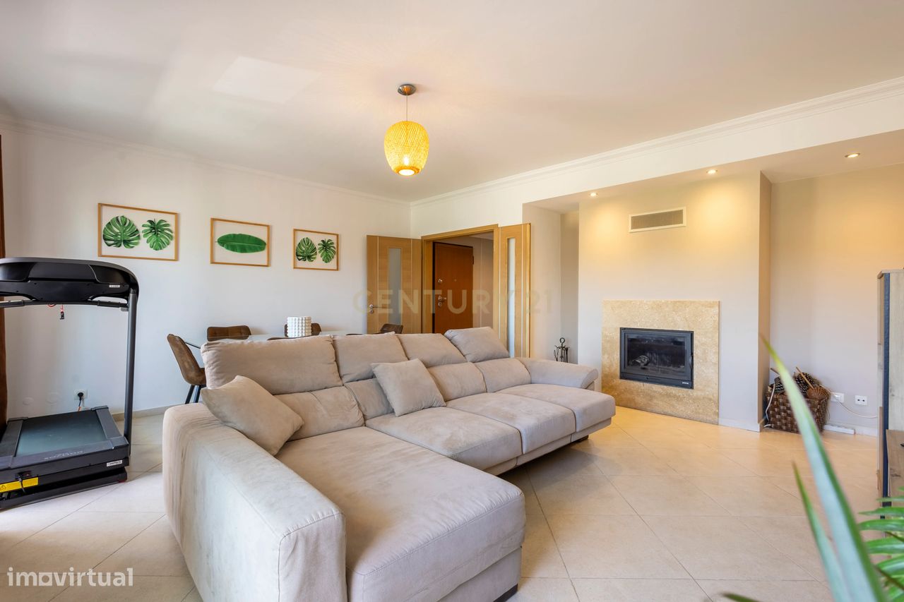 3 bedrooms Apartment in Barreiro, Portugal No. 212534