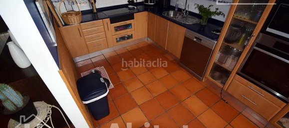 4 bedrooms Townhouse in Borriol, Spain No. 132010 8