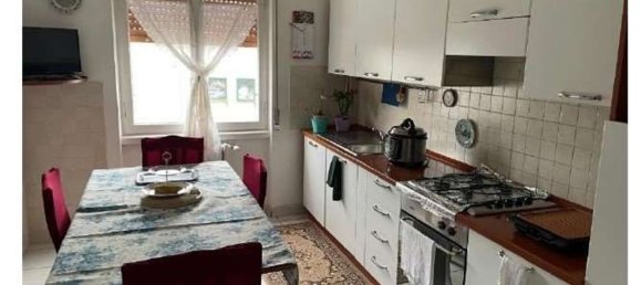 2-salle Appartement à Calolziocorte, Italy No. 2689 7