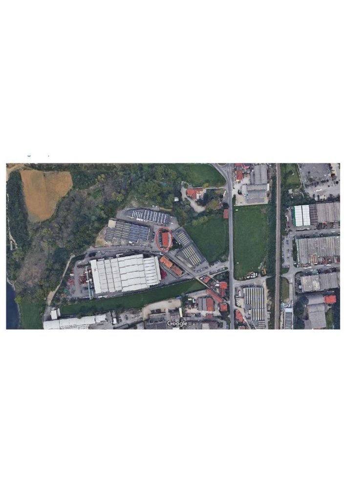 2-salle Appartement à Calolziocorte, Italy No. 2689