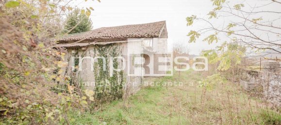 4 Schlafzimmer Haus in Tarzo, Italy, Nr. 90753 13