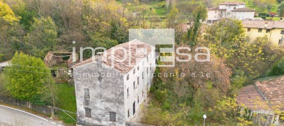 4 Schlafzimmer Haus in Tarzo, Italy, Nr. 90753 7