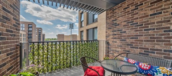 1 bedroom Apartment in London, United Kingdom No. 9640 2