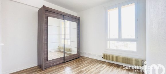 2 chambres Appartement à Nozay, France No. 327929 5