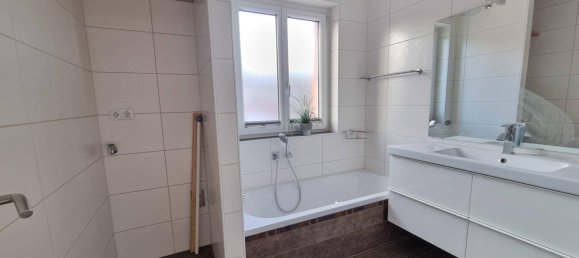 3 bedrooms Apartment in St. Georgen an der Gusen, Austria No. 229382 4