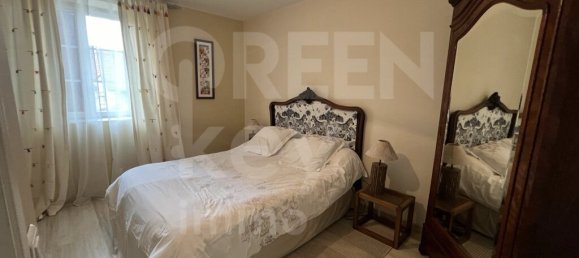 4 bedrooms House in Yonne, France No. 204150 16