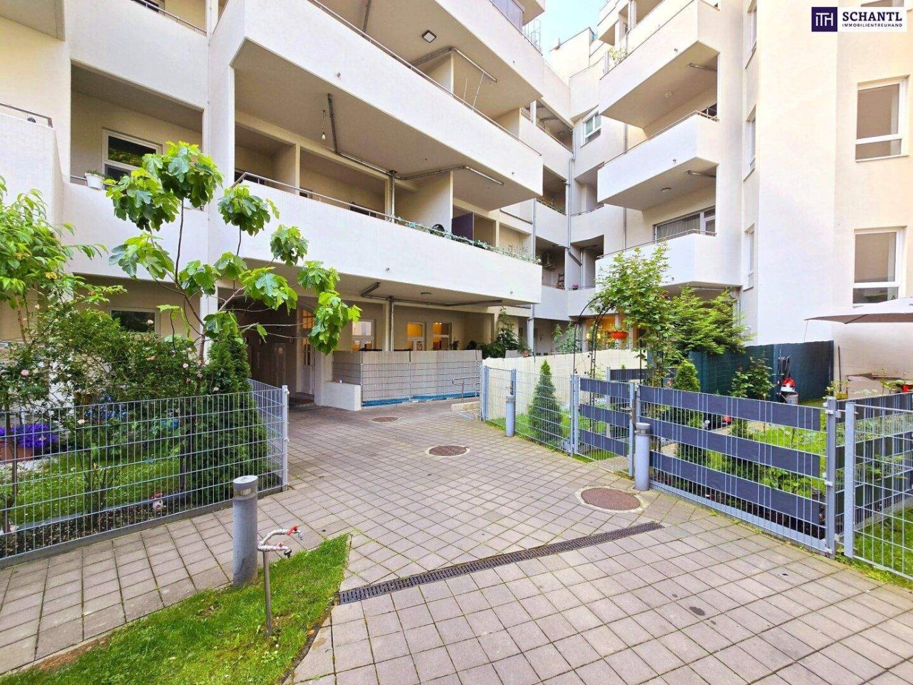 2 rooms Apartment in Rudolfsheim-Funfhaus, Austria No. 257312