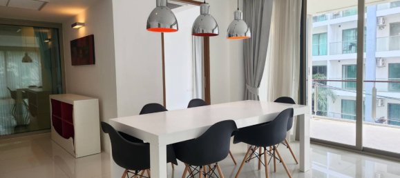 3 bedrooms Condo in Pattaya, Thailand No. 3896 5