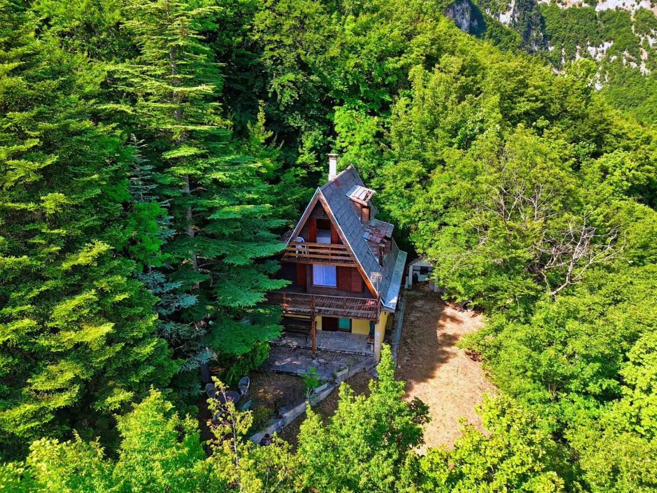 6 rooms Villa in San Ginesio, Italy No. 294858