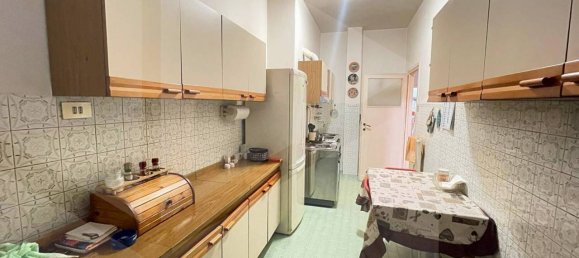 4 rooms Apartment in Rome, Italy No. 28421 15