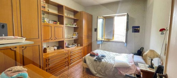 4 rooms Apartment in Rome, Italy No. 28421 38