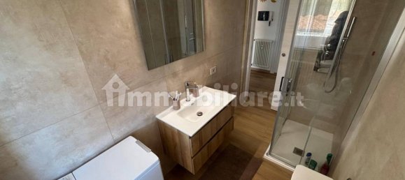 2 Schlafzimmer Wohnung in Lurate Caccivio, Italy, Nr. 263794 22