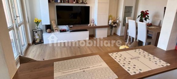 2 Schlafzimmer Wohnung in Lurate Caccivio, Italy, Nr. 263794 9