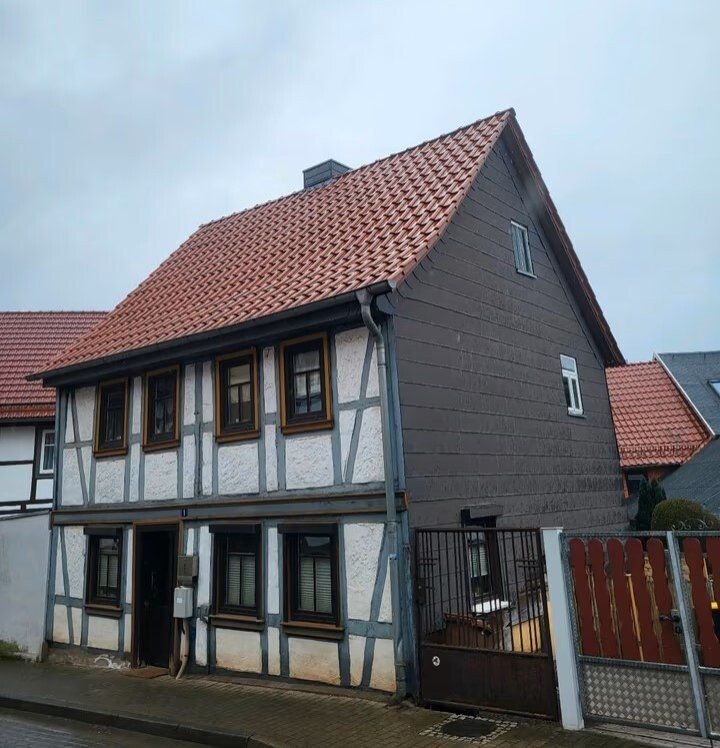 4 rooms House in Nordhausen, Germany No. 124814
