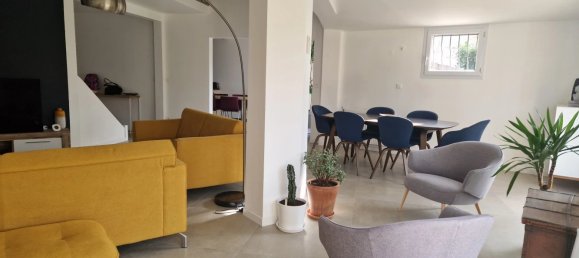 4 Schlafzimmer Haus in Voisins-le-Bretonneux, France, Nr. 136886 2