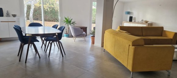 4 Schlafzimmer Haus in Voisins-le-Bretonneux, France, Nr. 136886 3