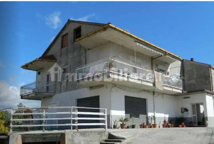 5 rooms Warehouse in Montalto Uffugo, Italy No. 281077