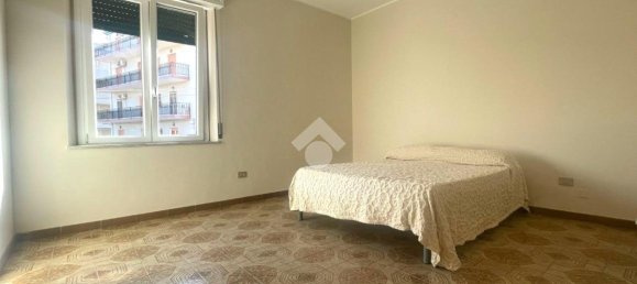 3-salle Appartement à Reggio Calabria, Italy No. 35047 31