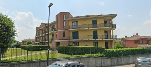 Apartamento de 2 dormitorios en Sommariva del Bosco, Italy No. 353374 21